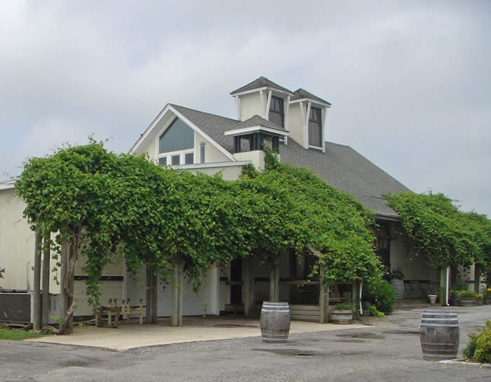Lenz Winery - NYC Wine Tours